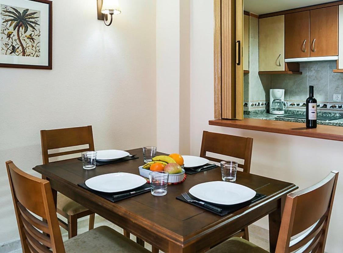Apartamentos Torreon Del Mar 贝纳尔马德纳 外观 照片
