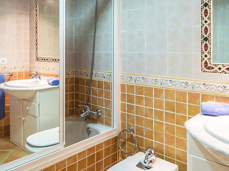 Apartamentos Torreon Del Mar 贝纳尔马德纳 外观 照片