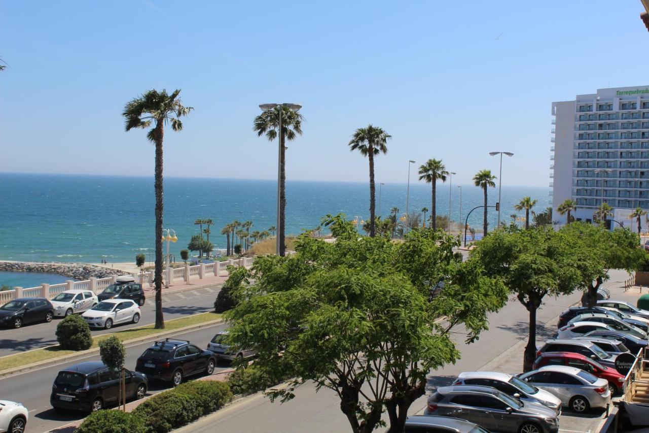 Apartamentos Torreon Del Mar 贝纳尔马德纳 外观 照片